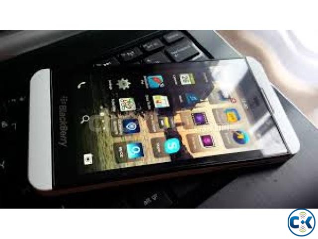 Blackberry Z10 ...URJENT SELL large image 0