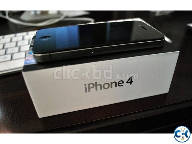 Apple iphone 4 16GB Black white Factory Unlock large image 0