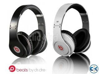 Beats Studio by Dr. dre A Grade