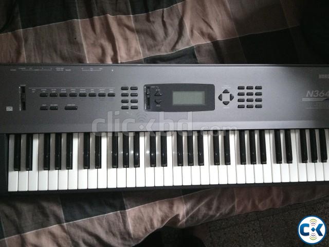 like new Korg n364 keyboard large image 0