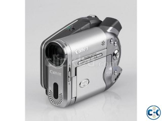 Canon handy cam model DC10