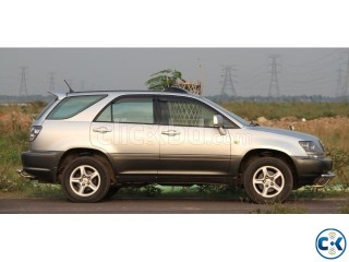 Toyota Lexus Harrier 2001