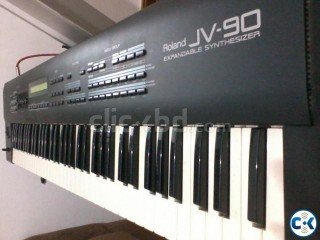 Roland JV90