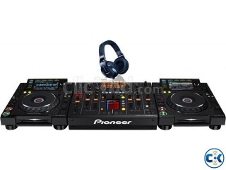 2 x pioneer cdj 2000 nexus 1 djm 2000 nexus