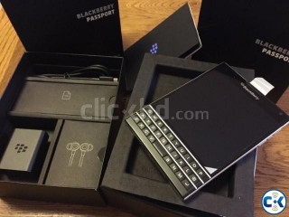 BRAND NEW BLACKBERRY PASSPORT 32GB SQW100-1 FACTORY UNLOCKED