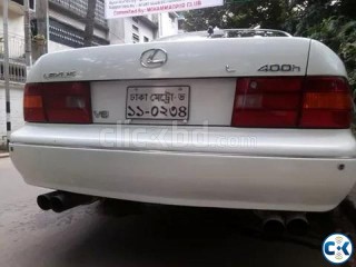 Lexus LS400