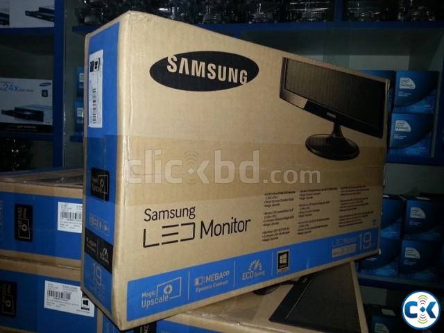 10 Discount on New Samsung 19 LED 3 yrs wrnty 01689731359 large image 0