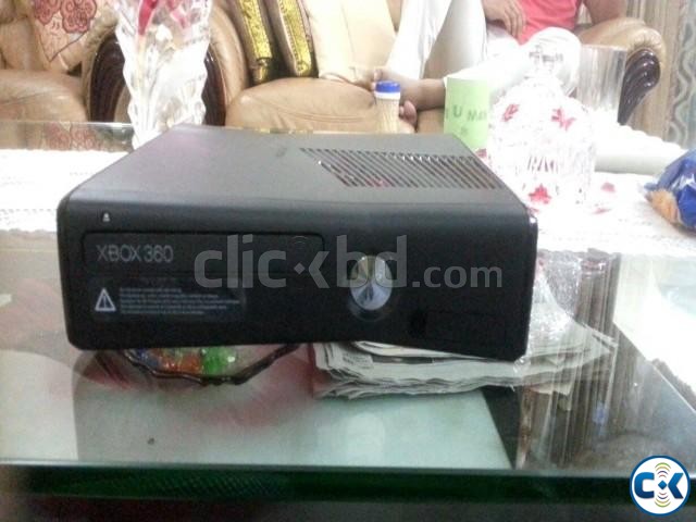 Xbox 360 Slim 250GB large image 0