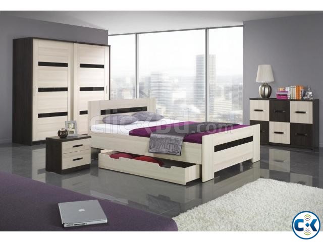 SUBET IN A FAMILY FLAT AT BADDA GULSHAN large image 0