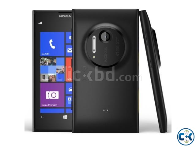 Brand new NOKIA LUMIA 1020 intact box large image 0