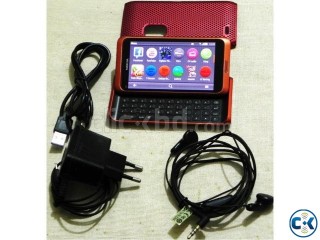 New Condition Nokia E7 16GB With all 8MP Camera