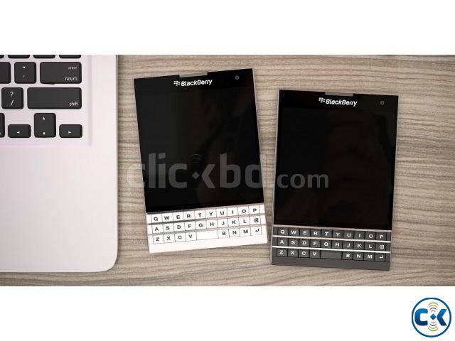 Brand New Blackberry Passport 32GB 3GB Ram Sealed 1yr Wty large image 0