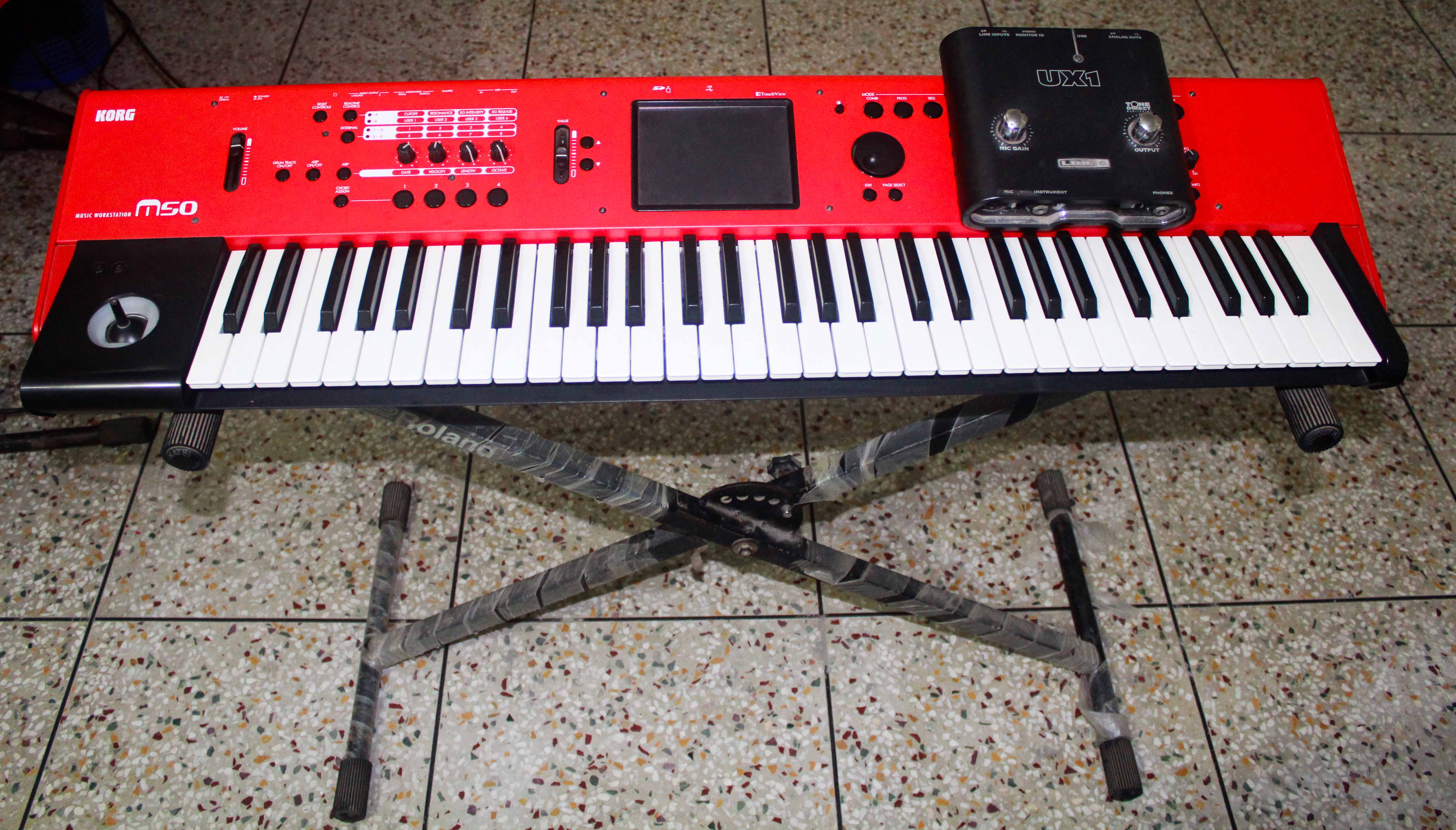 Korg M50 Music workstation and accessories. large image 0