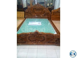 6X7 Victoria Bed