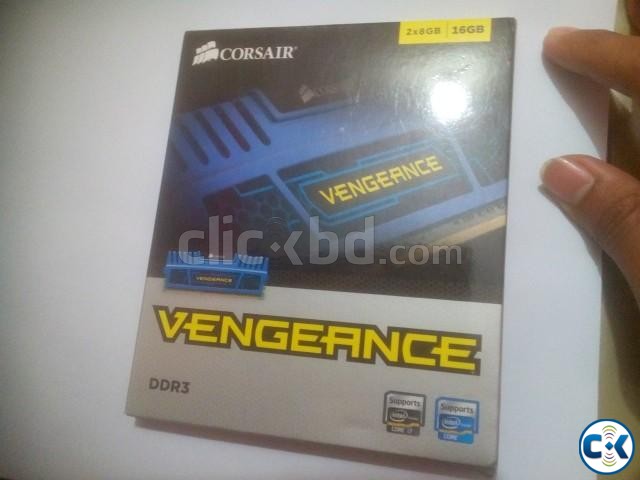 CORSAIR Vengeance 16GB 2 x 8GB 240-Pin DDR3 1600Mhz NEW  large image 0