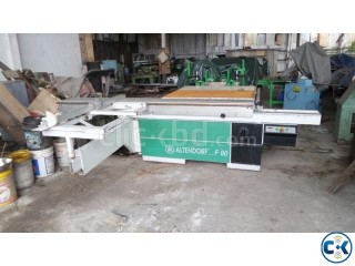 Panel Saw or Sliding Table Saw