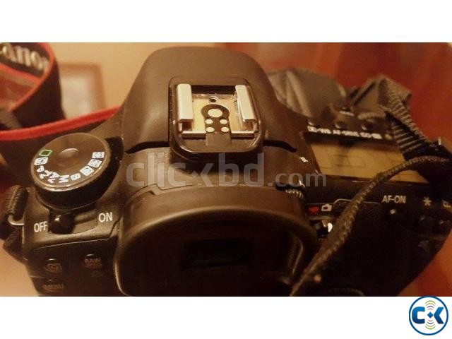 Canon 7D with 18-55 lens large image 0
