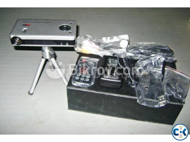 D2K brand new hi-profile LED projector large image 0