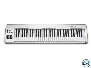 M-AUDIO KEYSTATION 61es MIDI Keyboard