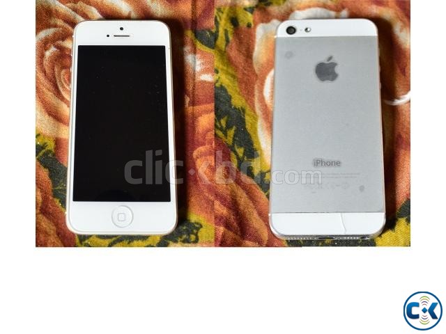 Iphone 5 Low Price. Brought from Switzerland large image 0