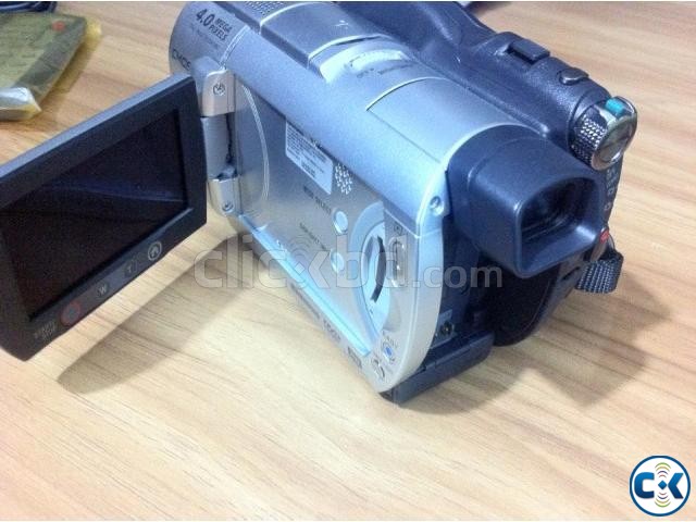 SONY HandyCam video camera  large image 0