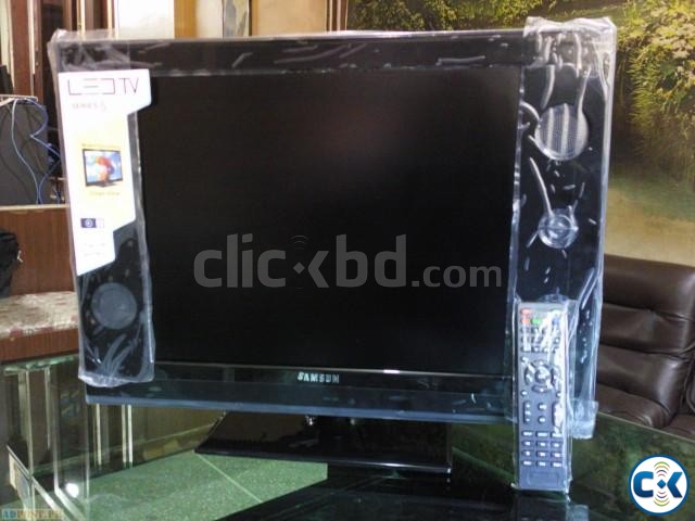 Sony 20 inch LED TV with USB large image 0