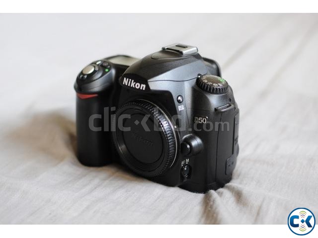 Nikon D50 DSLR large image 0