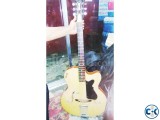 Gibson guitar