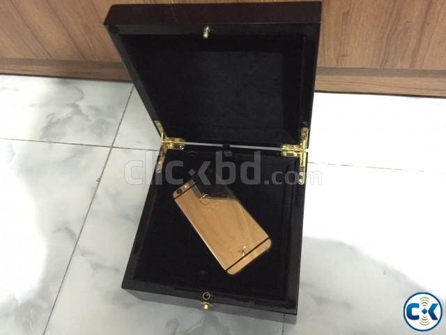 24k Limited Edition Gold iPhone 6 16GB Boxed large image 0