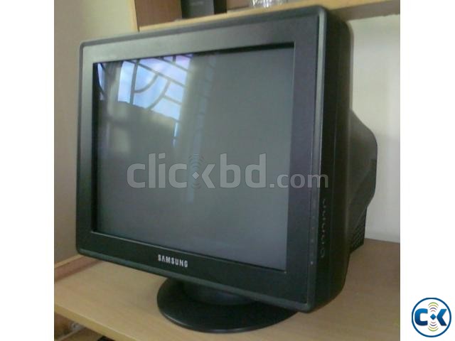 SAMSUNG CRT MONITOR BLACK 17 100 FRESH large image 0