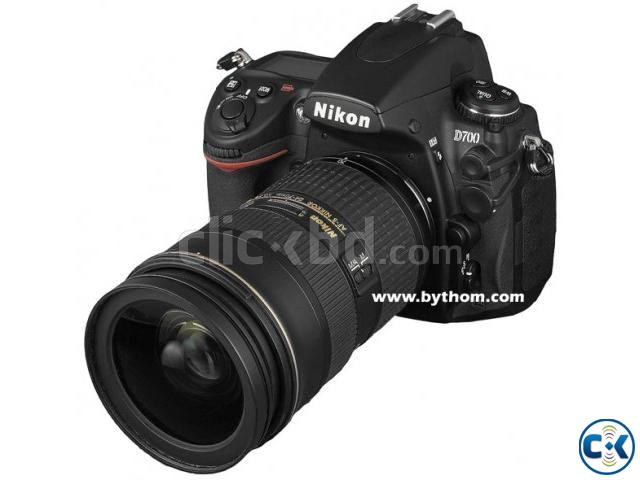 New Nikon D7000 DSLR With 18-55 Lens large image 0