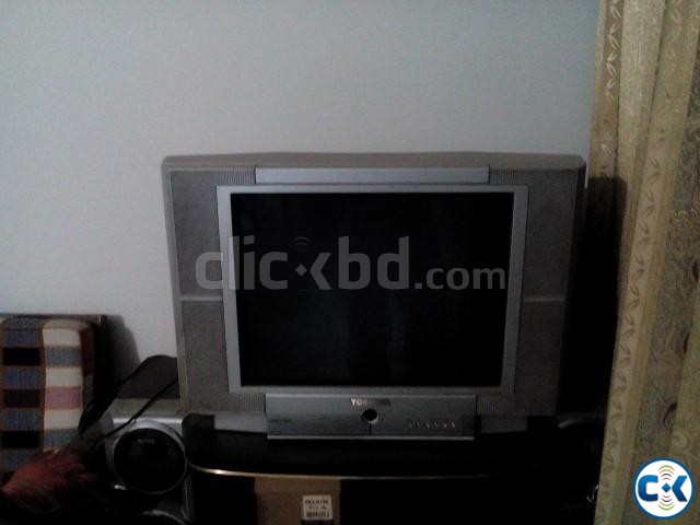 TOSHIBA 21 INCH FLAT TV large image 0