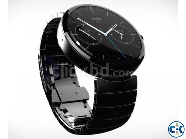 Motorola Moto 360 Brand New Intact  large image 0