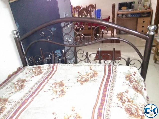 Steel Frame Queen Sized Bed large image 0