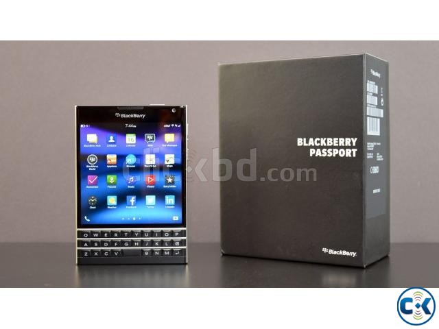 BlackBerry Passport black  large image 0