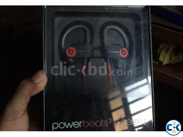 Powerbeats 2 Brandnew  large image 0