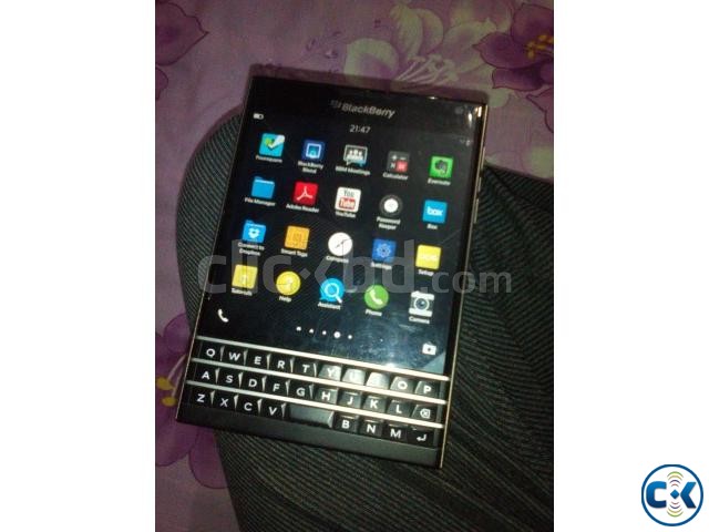 Blackberry Passport 32gb large image 0