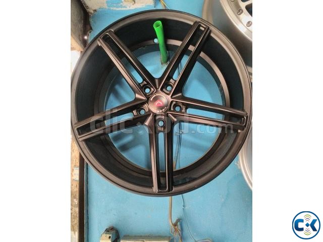 Brand new Sports 18 5Nut Durer Alloy wheels large image 0