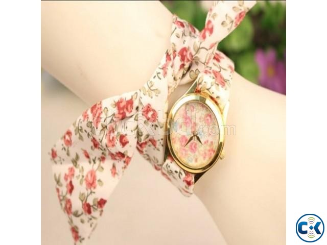 Cloth Belt Ladies Watch large image 0