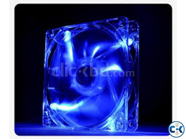 Thermaltake Pure 12 LED DC Fan- White Red Blue. large image 0
