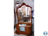 dressing table