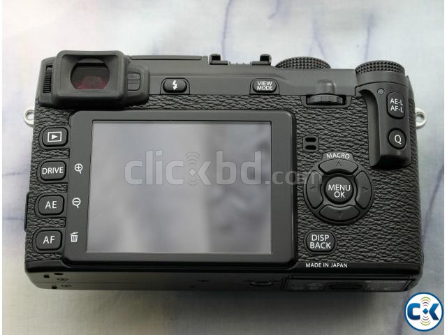 Fuji X-E1 Body Only large image 0