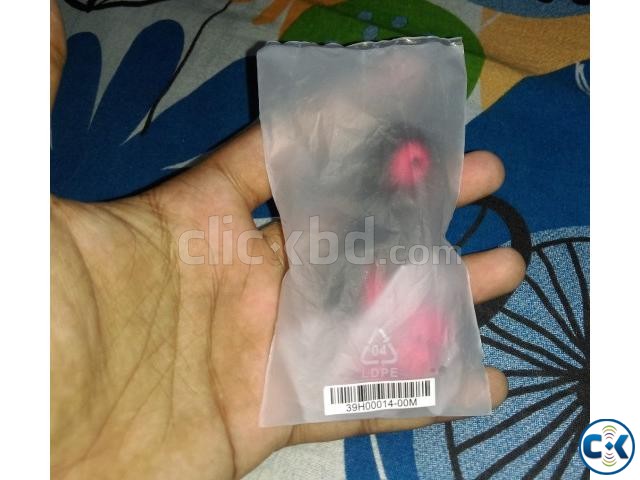 HTC original Headphone large image 0