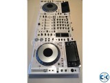 2x Pioneer CDJ-2000 Nexus 1x DJM-900 Nexus