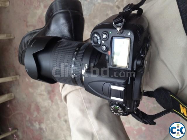 Nikon D7000 with 18-105mm VR Lens large image 0