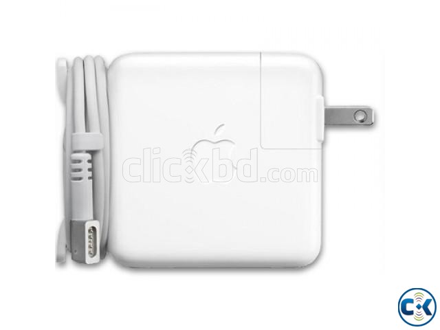 Apple Macbook Pro 60W Adapter large image 0