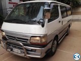 Microbus Toyota M. Crop. 2004