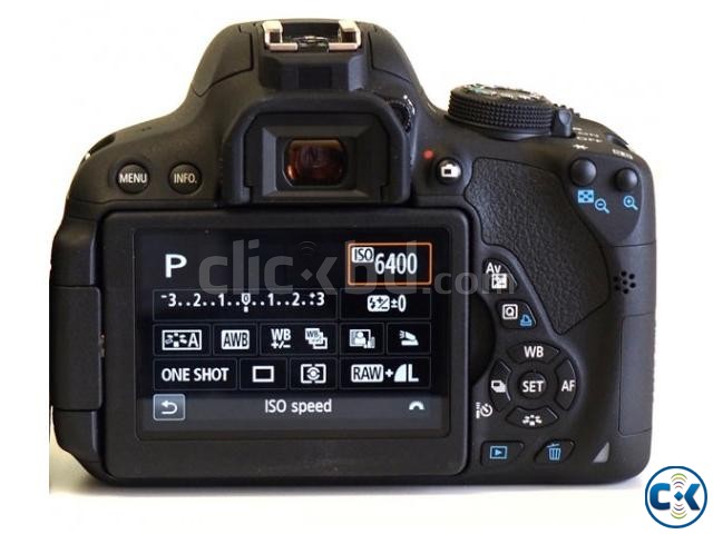 CANON DSLR ESO 700D Digital Camera large image 0