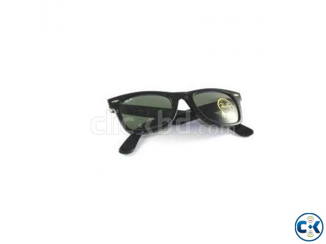 Stylish Black Color Men s Ray Ban Sunglass_SG40 large image 0