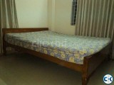 queen size bed with matress